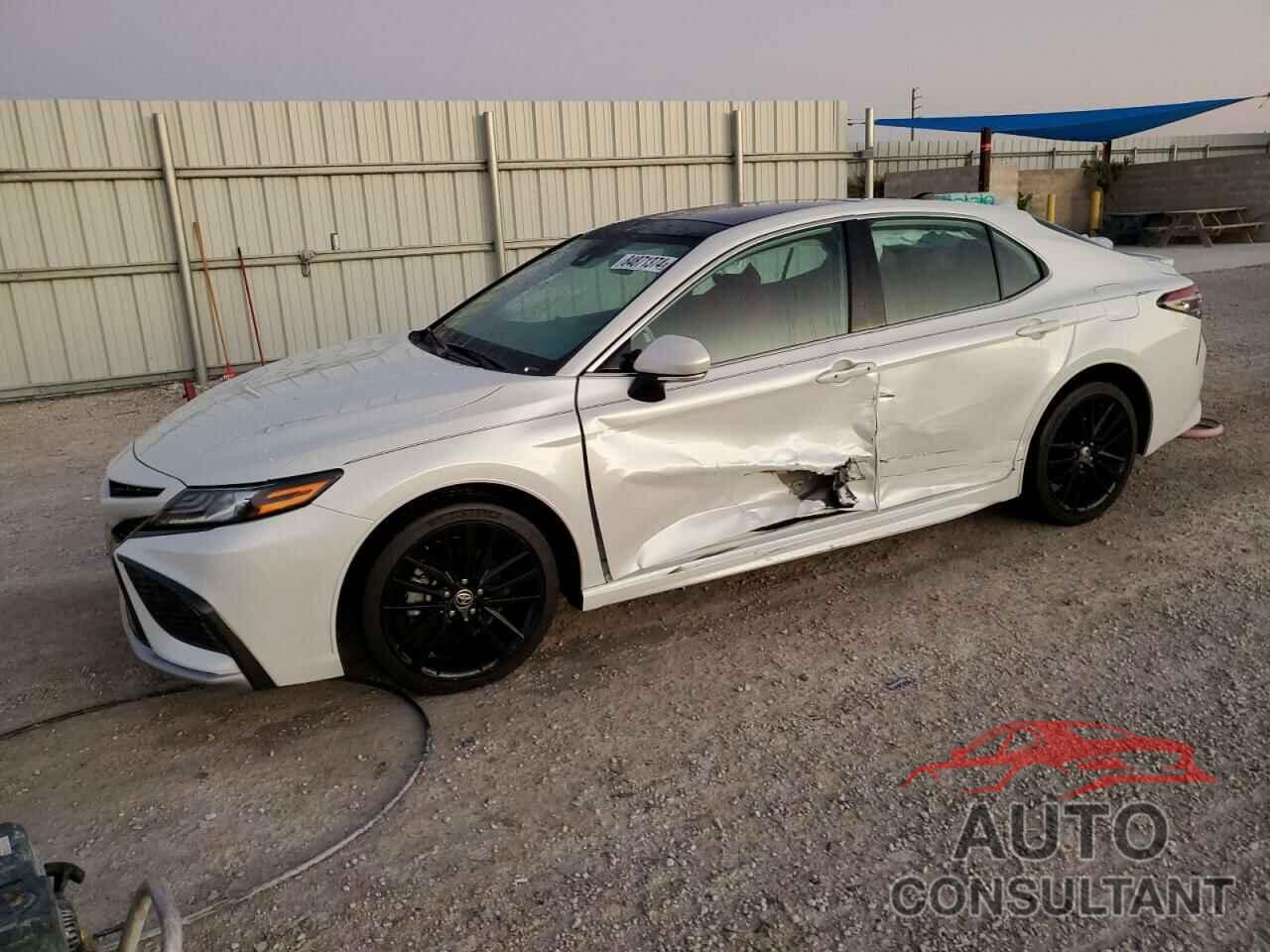 TOYOTA CAMRY 2021 - 4T1K61AK0MU497753