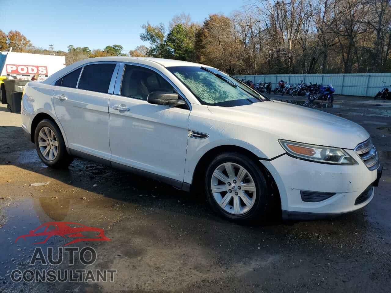 FORD TAURUS 2011 - 1FAHP2DW7BG132939