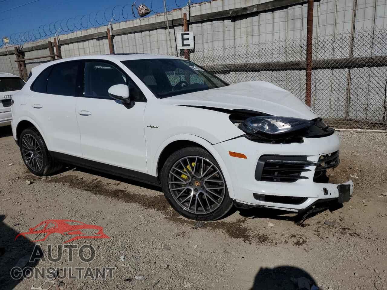 PORSCHE CAYENNE 2019 - WP1AE2AY4KDA51470