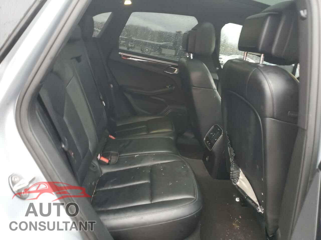 PORSCHE MACAN 2017 - WP1AA2A53HLB08242