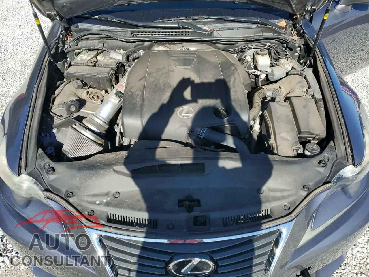 LEXUS IS 2015 - JTHBF1D25F5045910