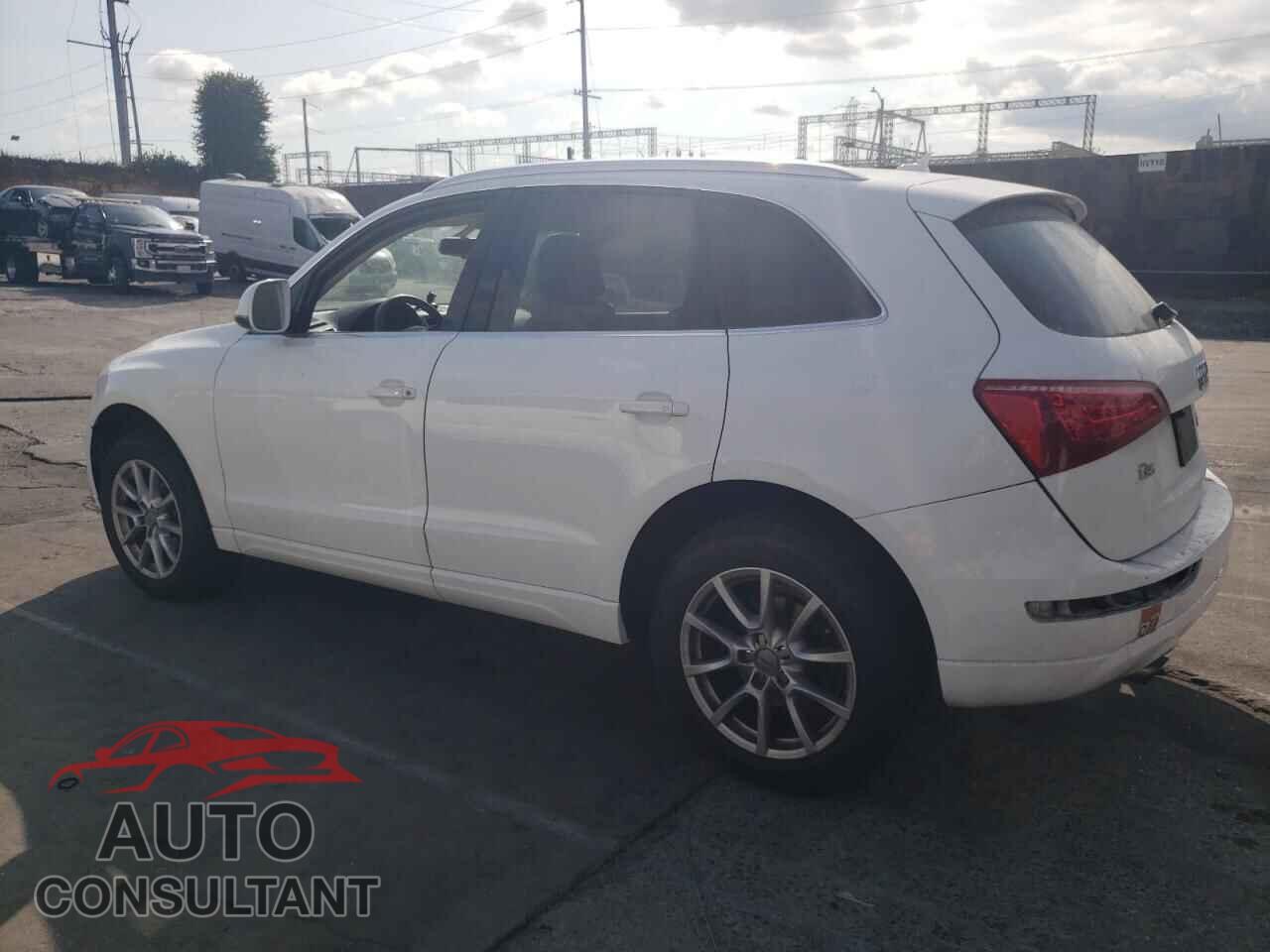 AUDI Q5 2012 - WA1LFAFP1CA135762