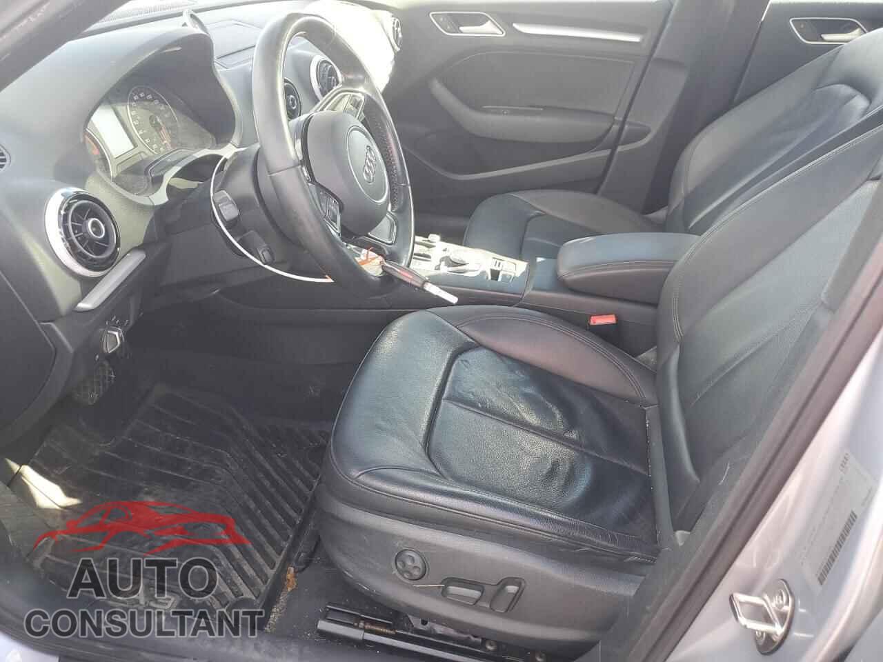 AUDI A3 2016 - WAUB8GFF1G1010947