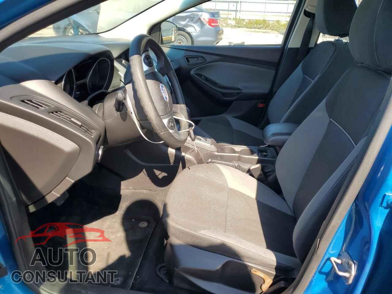 FORD FOCUS 2012 - 1FAHP3F28CL450450