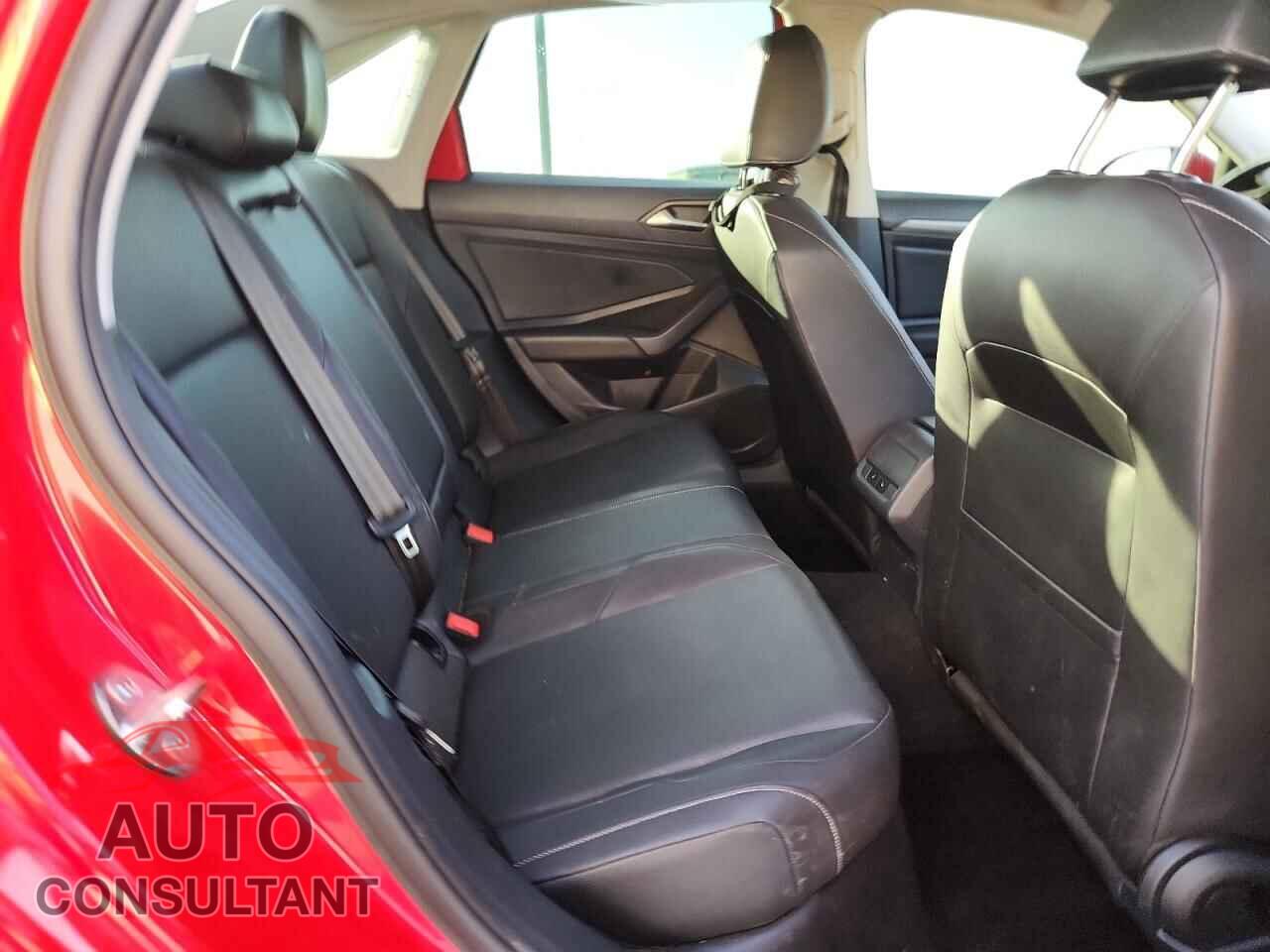 VOLKSWAGEN JETTA 2019 - 3VWEB7BU8KM169043