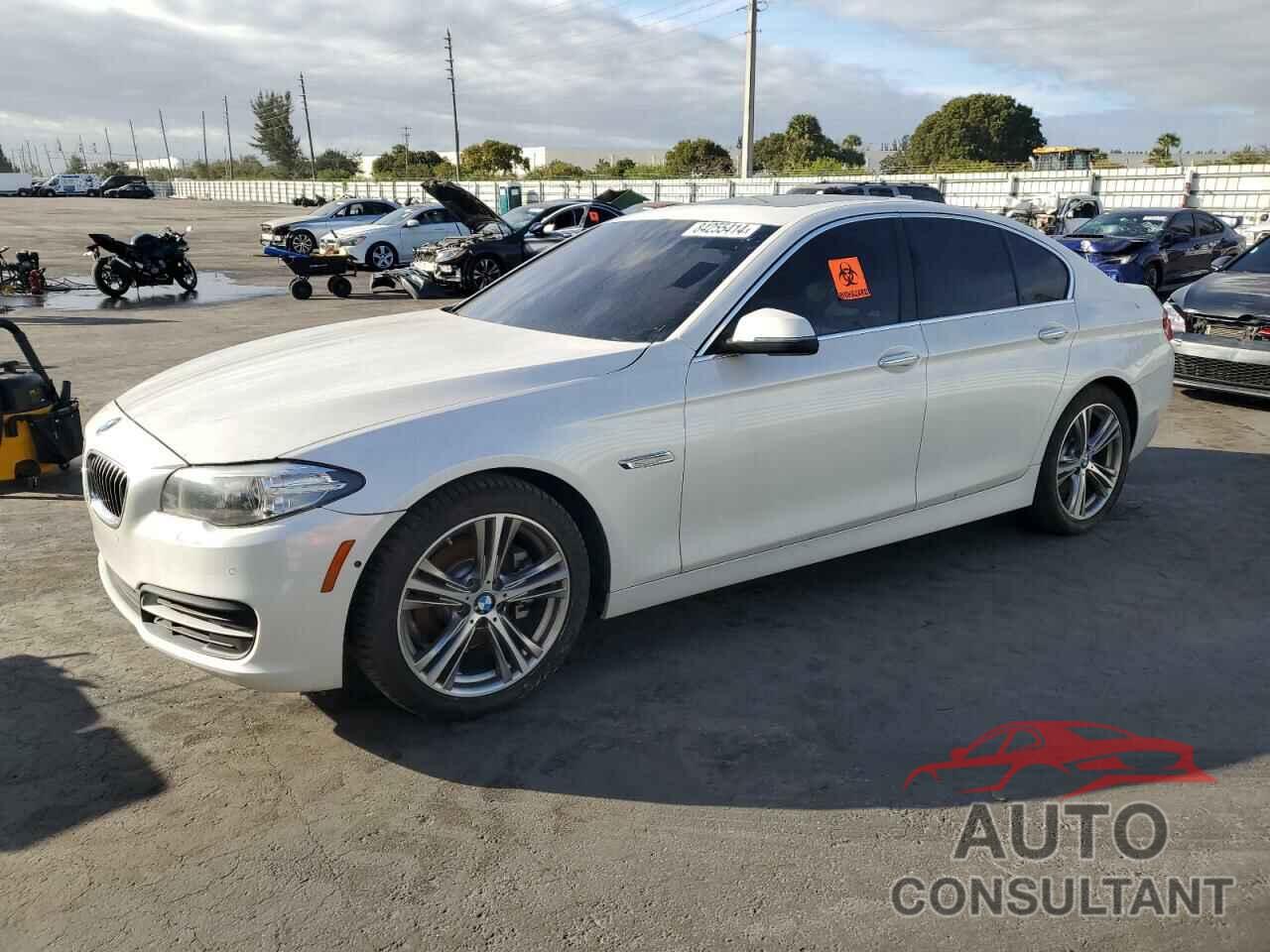 BMW 5 SERIES 2014 - WBA5A5C50ED504505