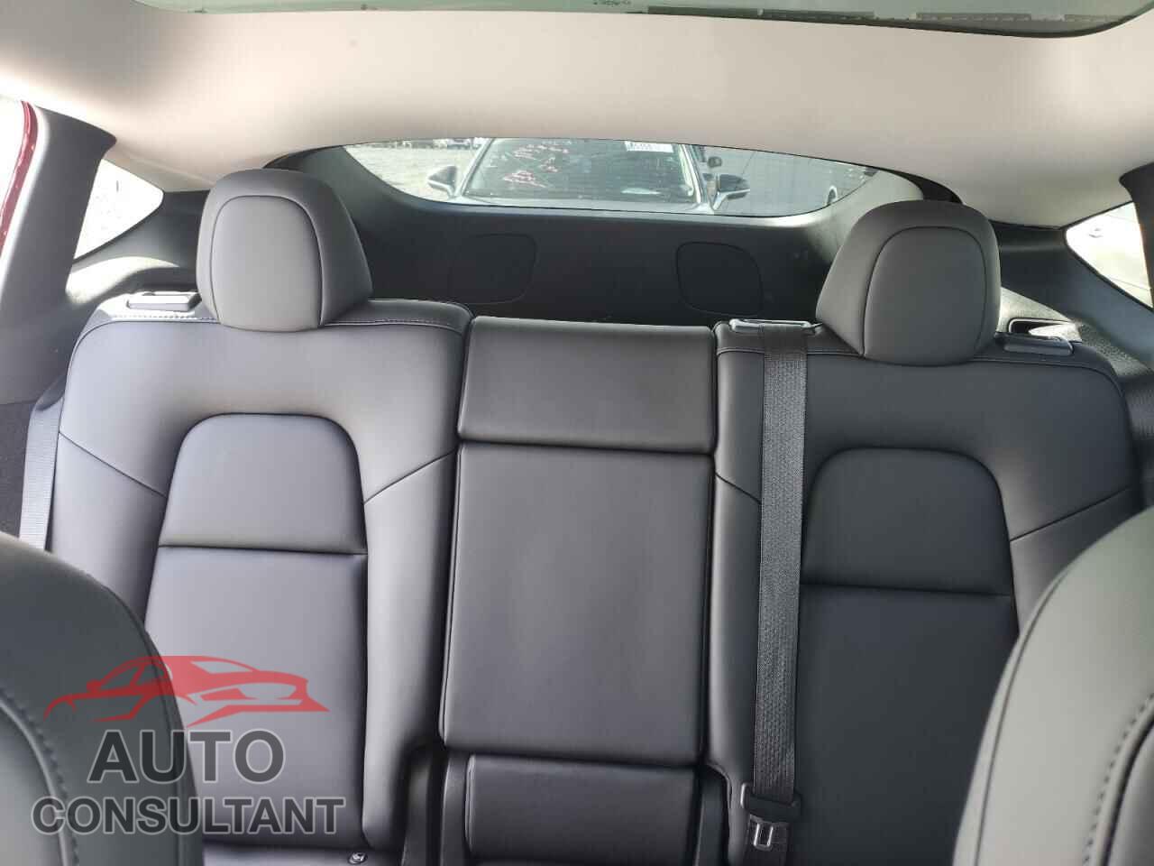 TESLA MODEL Y 2023 - 7SAYGDEE8PF837748