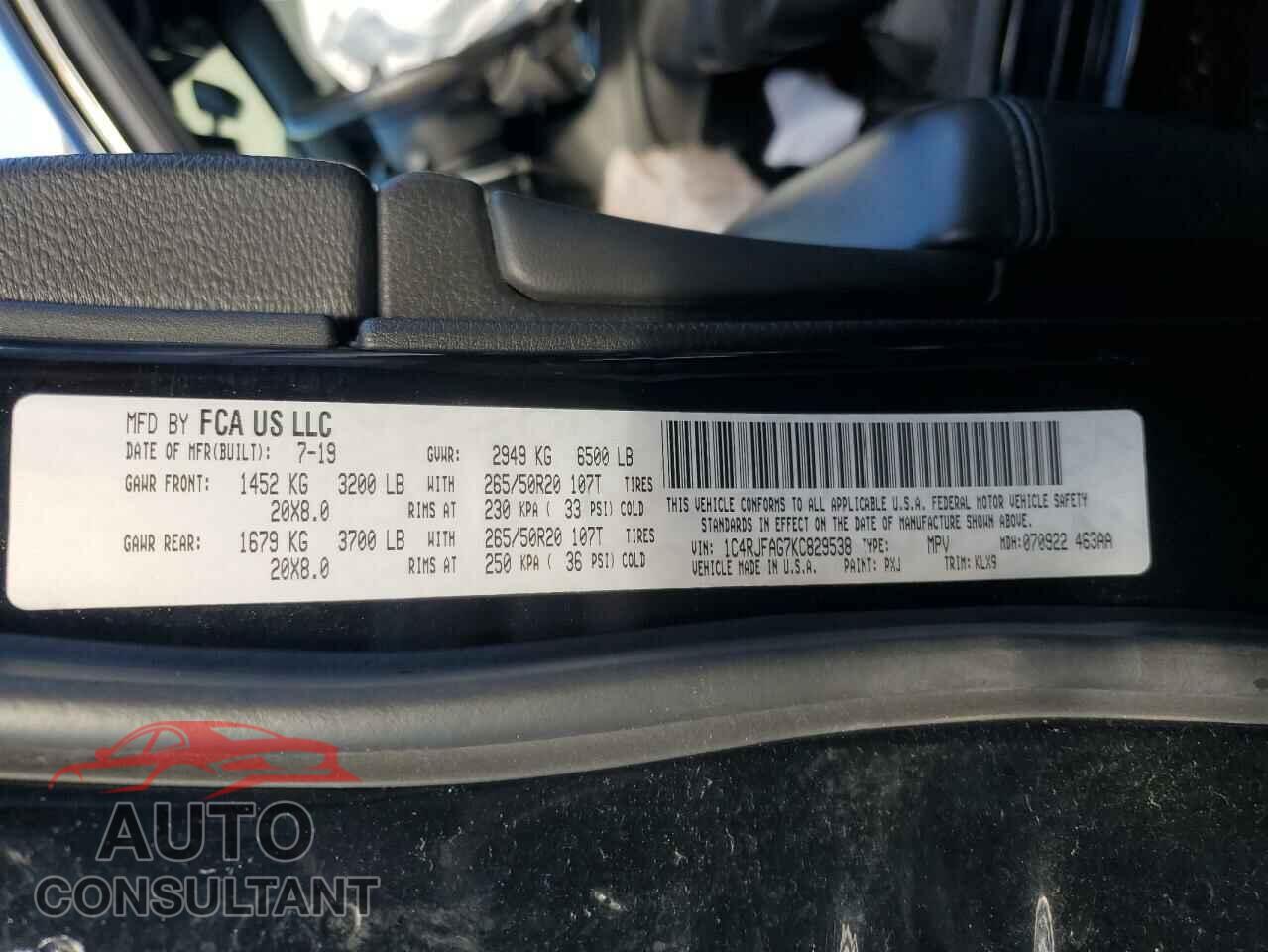 JEEP GRAND CHER 2019 - 1C4RJFAG7KC829538