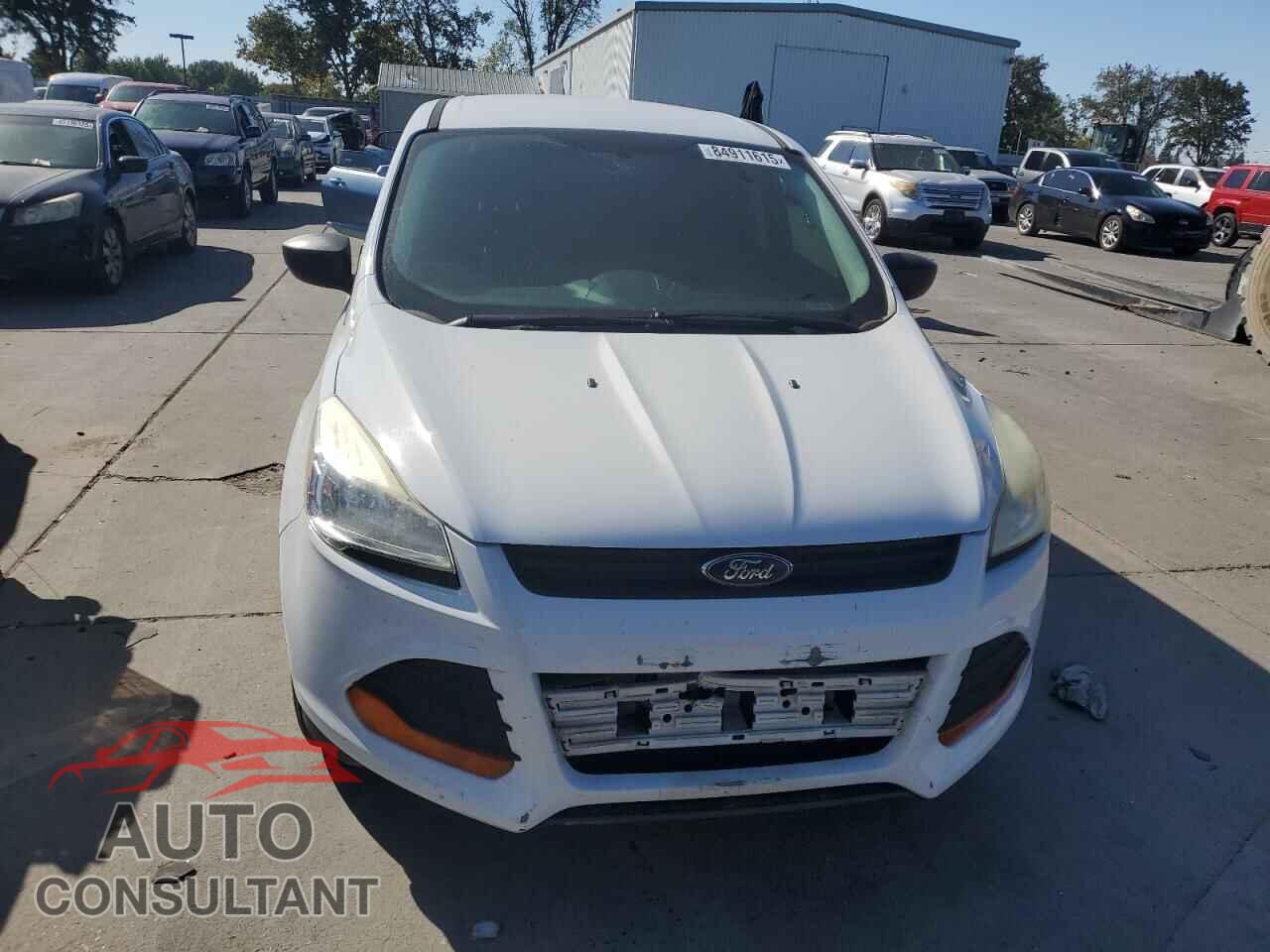 FORD ESCAPE 2015 - 1FMCU0F72FUC64260