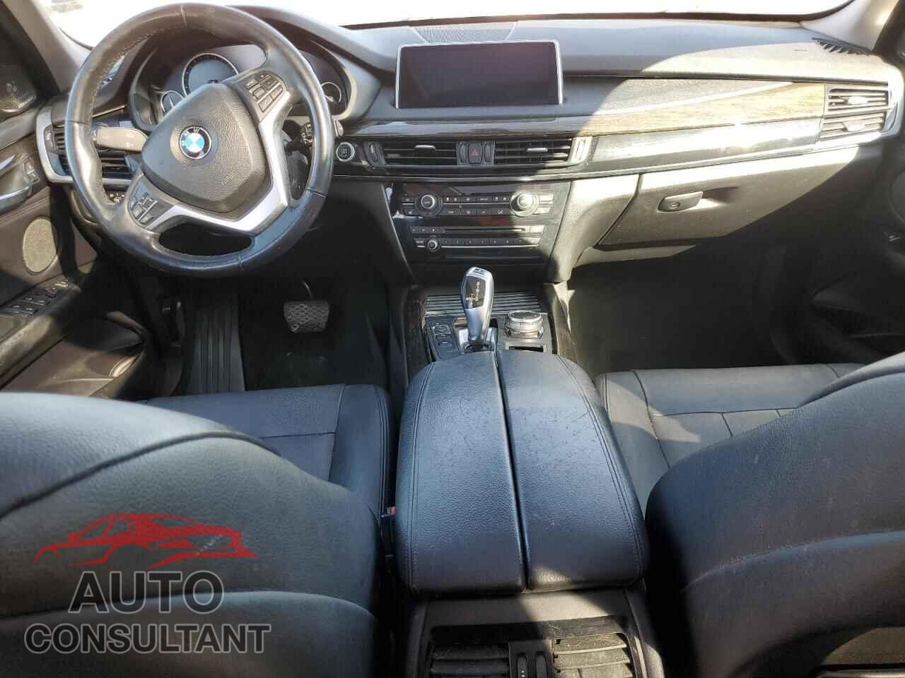 BMW X5 2014 - 5UXKR0C59E0H19715