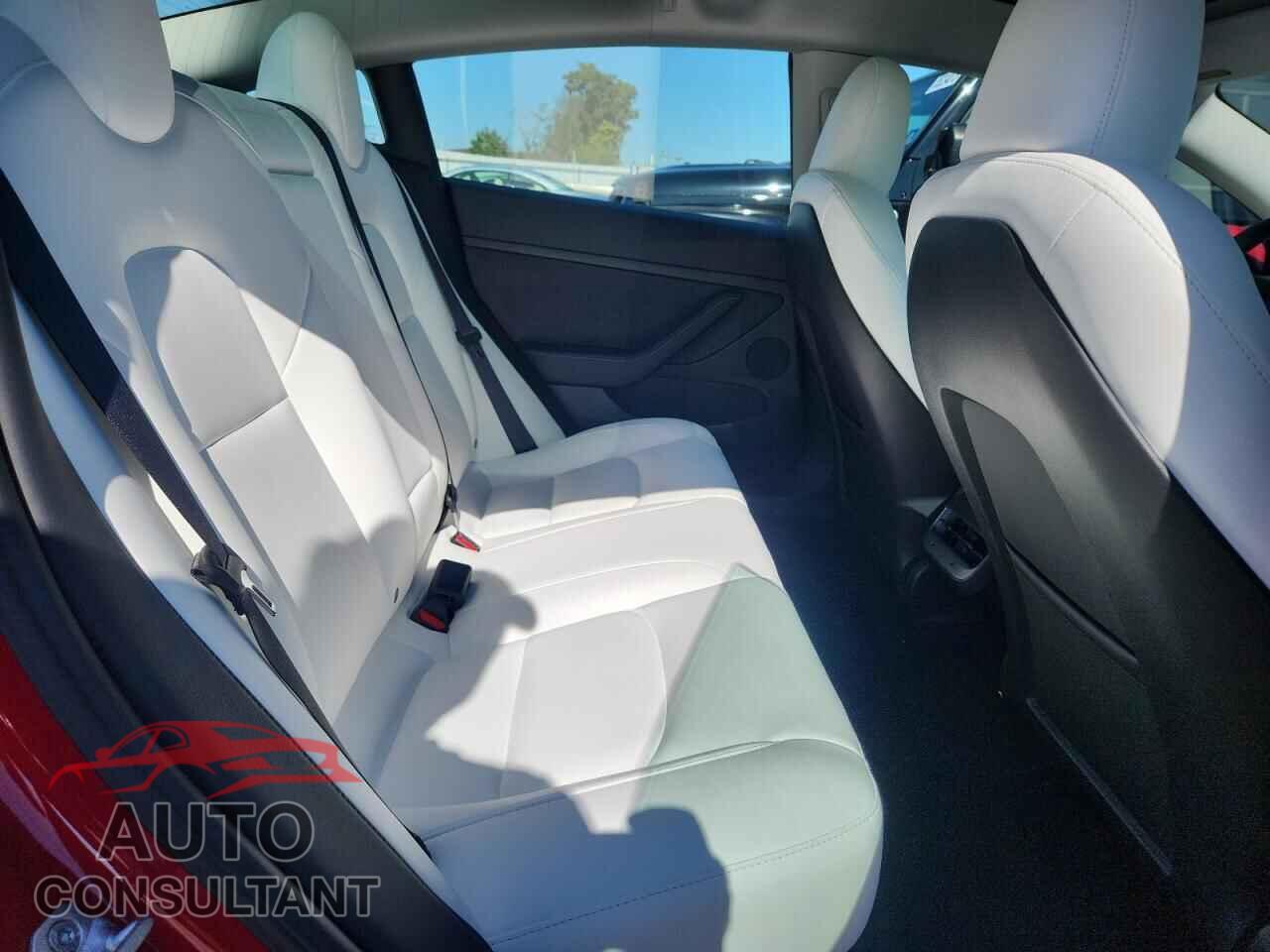 TESLA MODEL 3 2023 - 5YJ3E1EA7PF674437