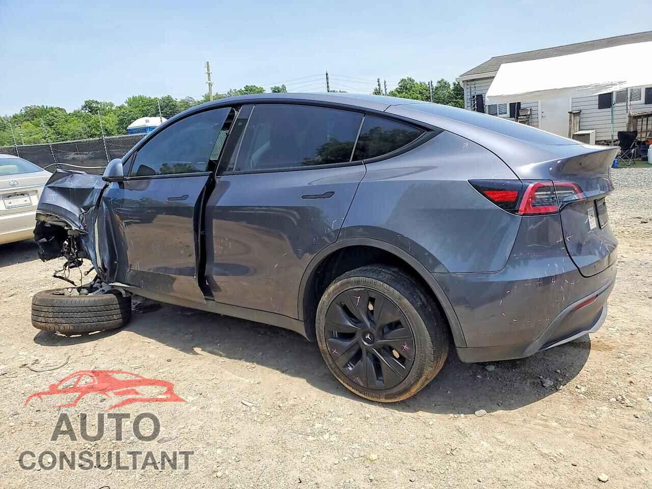 TESLA MODEL Y 2023 - 7SAYGDEE2PF880644