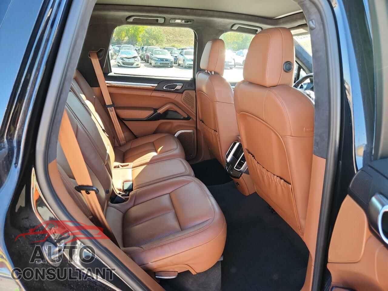 PORSCHE CAYENNE 2016 - WP1AE2A25GLA64835