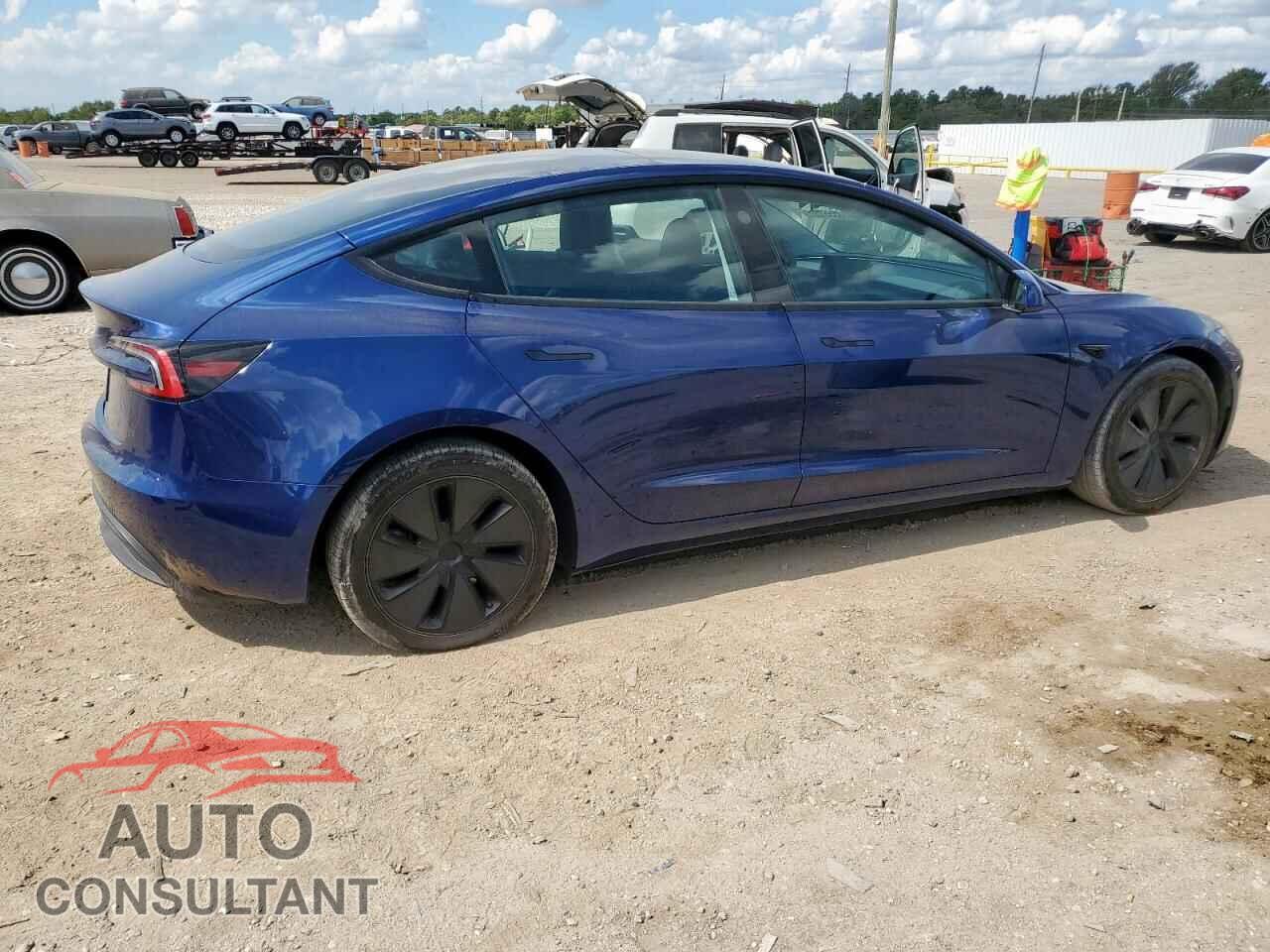 TESLA MODEL 3 2024 - 5YJ3E1EA3RF728013
