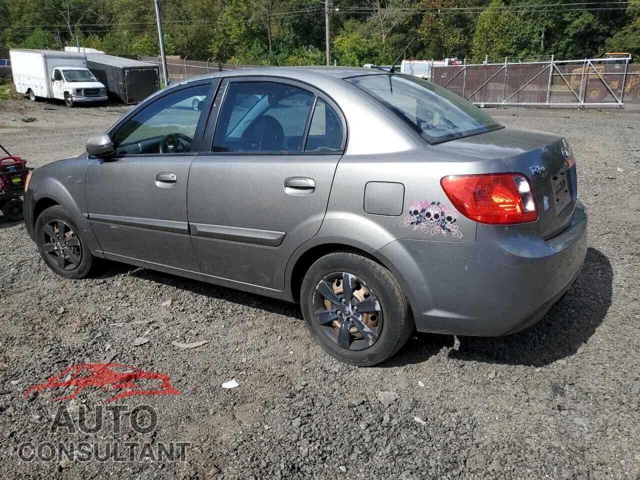 KIA RIO 2011 - KNADH4A38B6868531