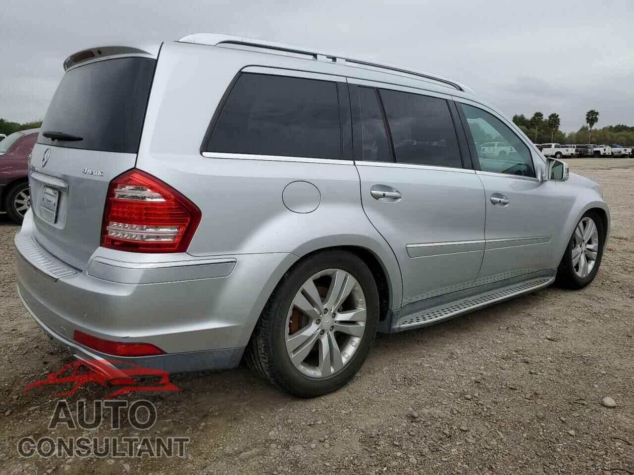 MERCEDES-BENZ GL-CLASS 2011 - 4JGBF7BE2BA702127