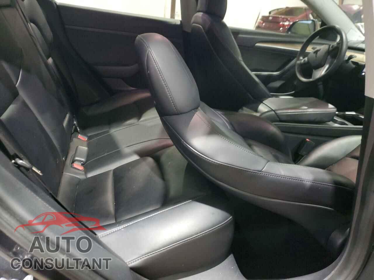 TESLA MODEL 3 2021 - 5YJ3E1EA3MF981048