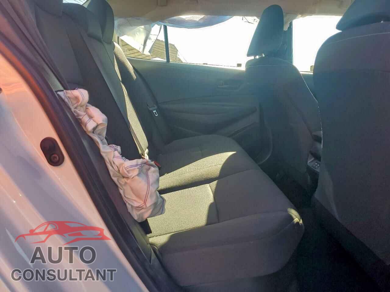 TOYOTA COROLLA 2025 - JTDBCMFE3SJ044582