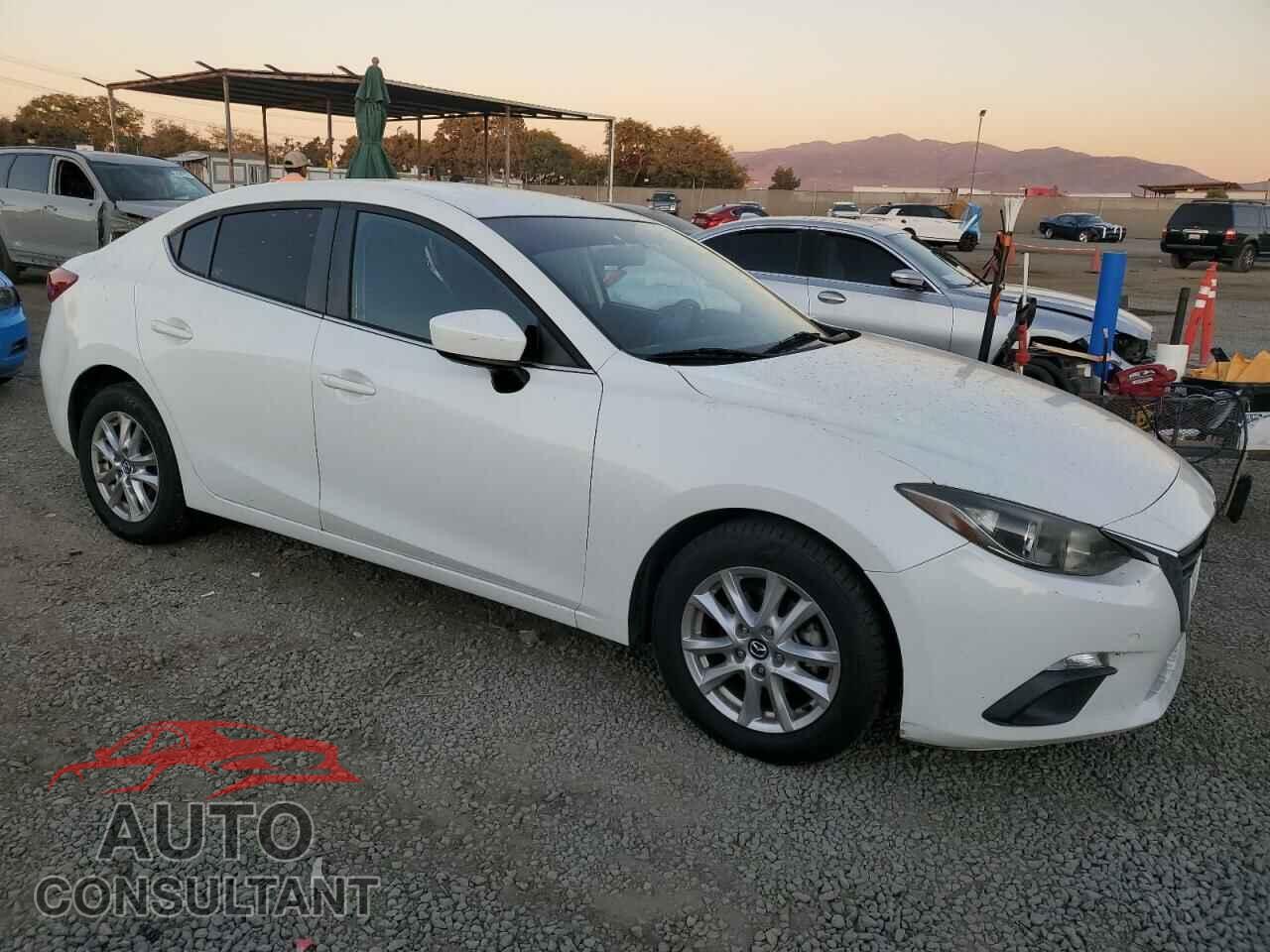 MAZDA 3 2016 - JM1BM1U76G1289111