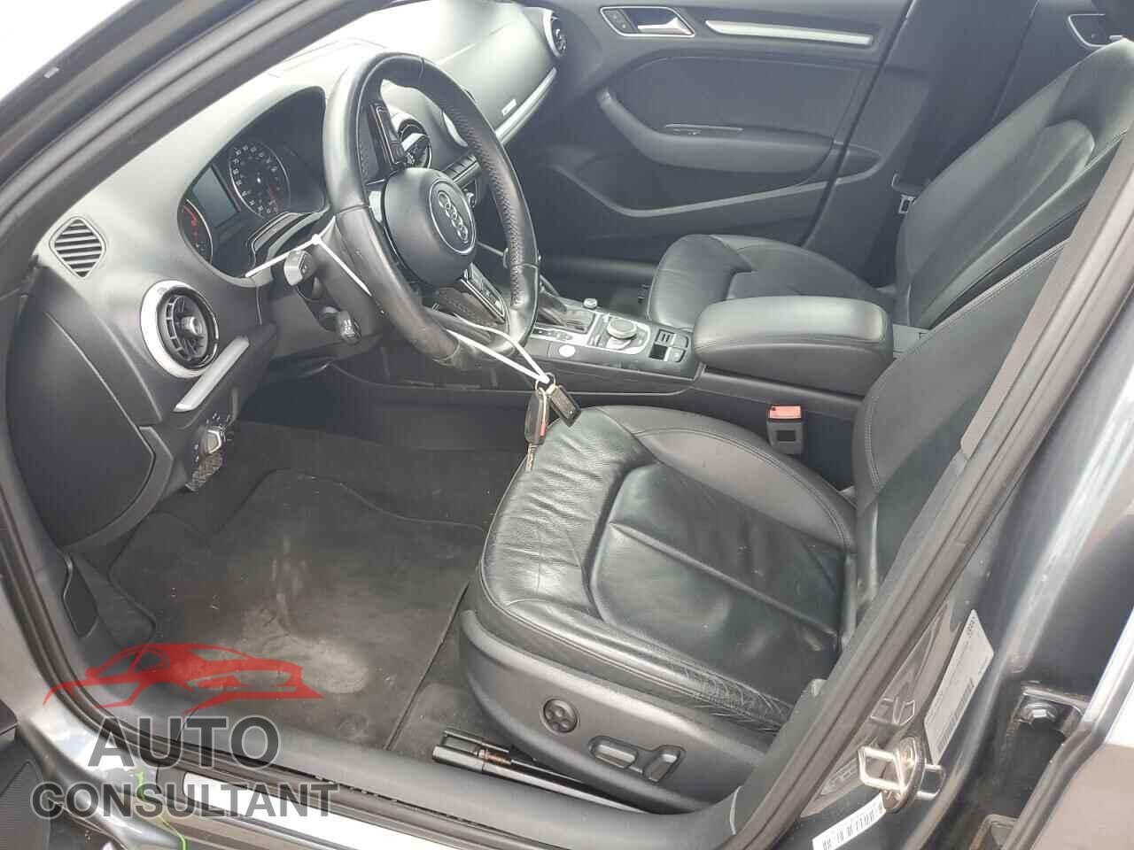 AUDI A3 2017 - WAUAUGFF7H1040883