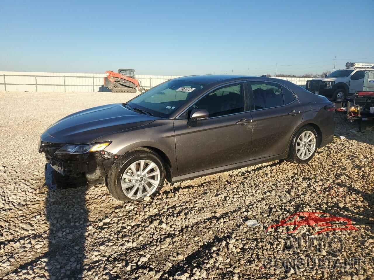TOYOTA CAMRY 2024 - 4T1R11AK3RU878694