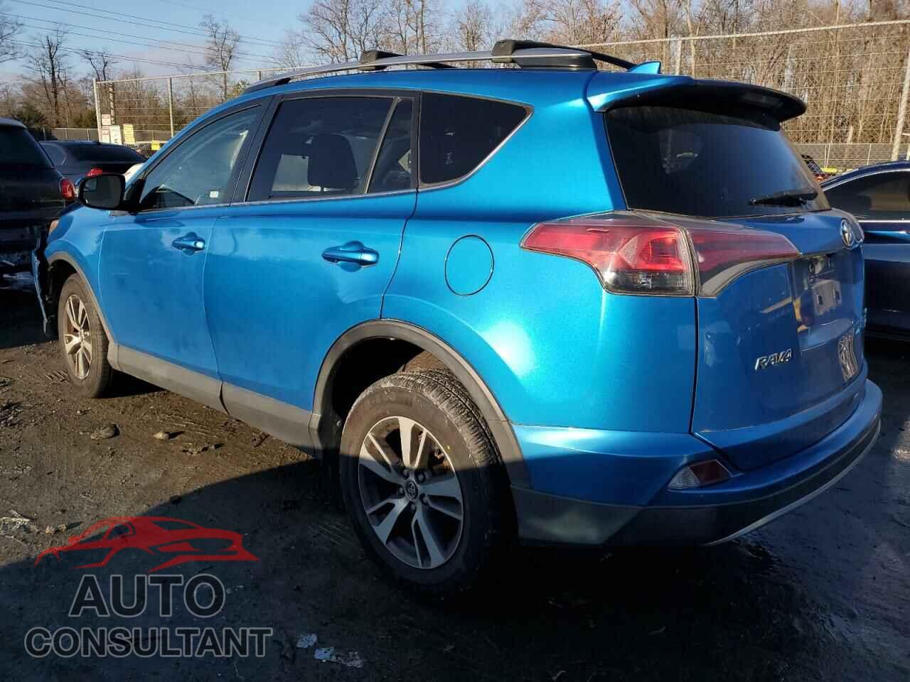 TOYOTA RAV4 2017 - JTMRFREV3HD201653