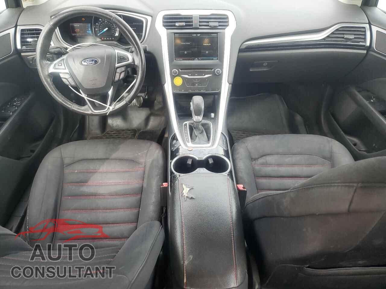 FORD FUSION 2015 - 3FA6P0H74FR220344