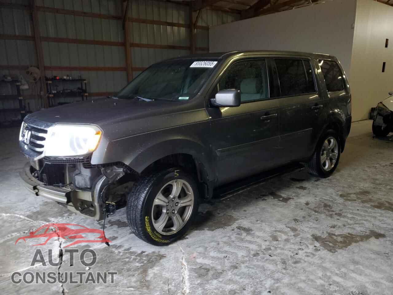 HONDA PILOT 2013 - 5FNYF4H47DB044360