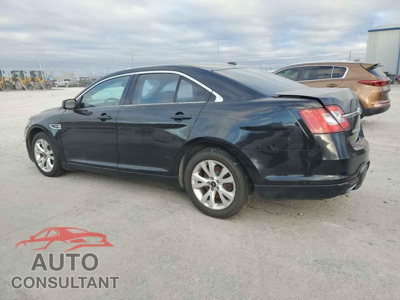 FORD TAURUS 2011 - 1FAHP2EW1BG109493
