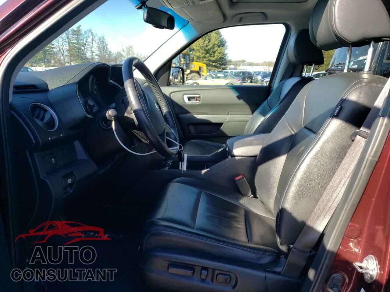 HONDA PILOT 2015 - 5FNYF4H52FB046805