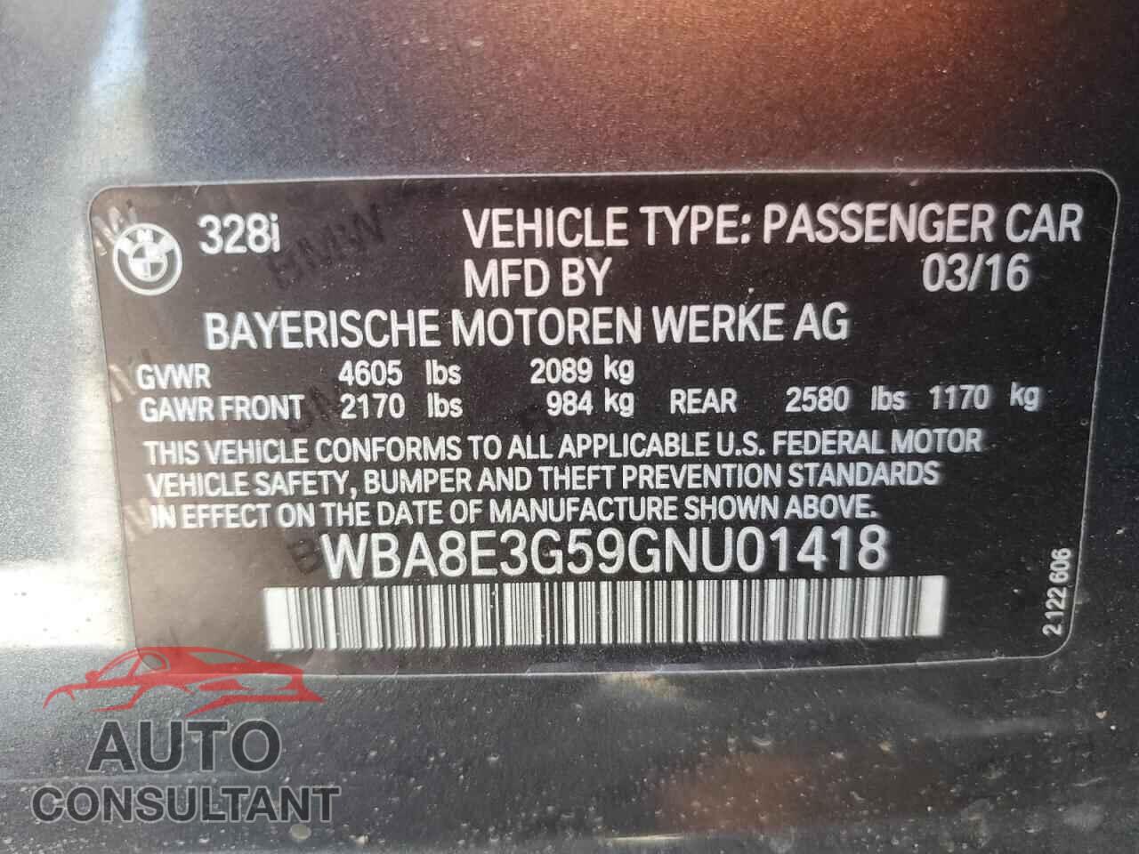 BMW 3 SERIES 2016 - WBA8E3G59GNU01418