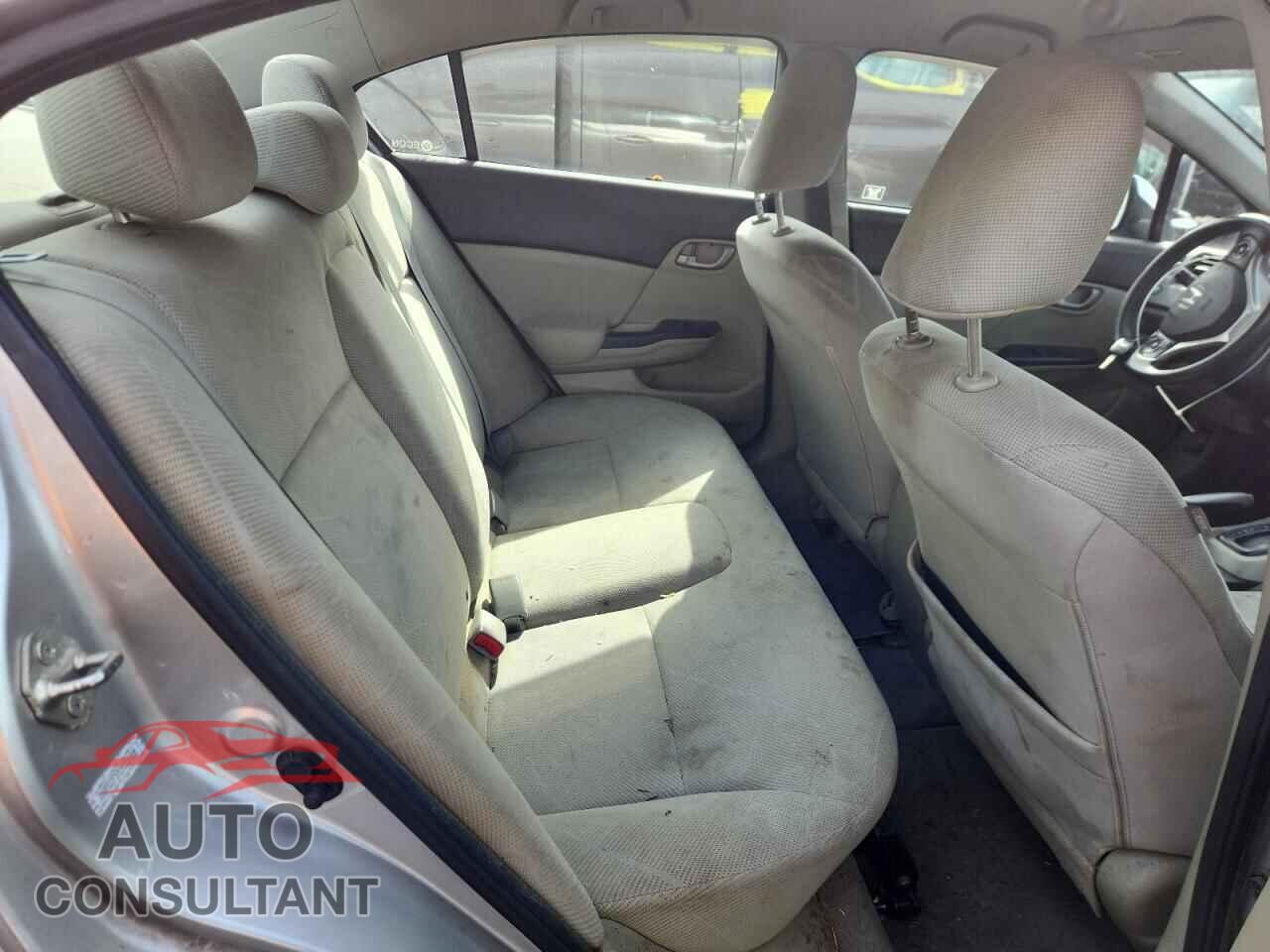 HONDA CIVIC 2012 - 2HGFB2F57CH331808
