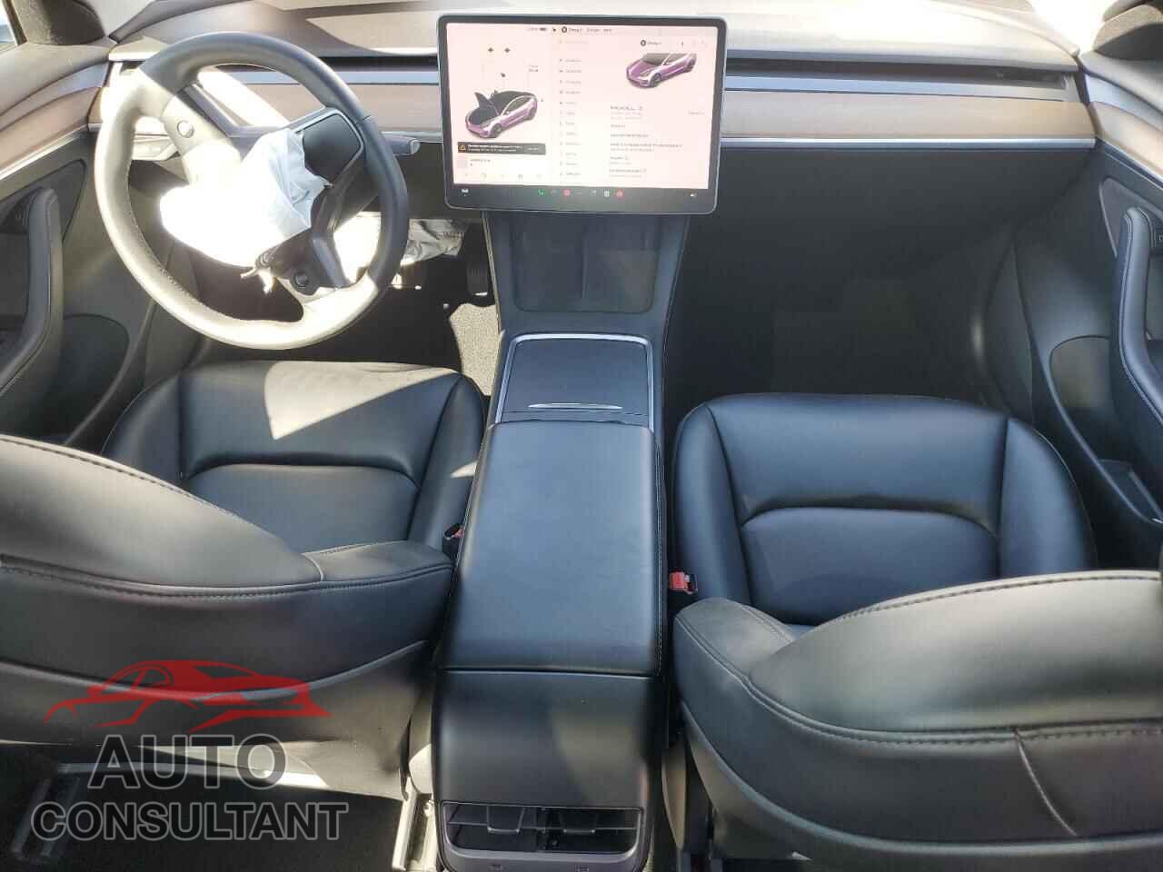TESLA MODEL 3 2021 - 5YJ3E1EB0MF052007