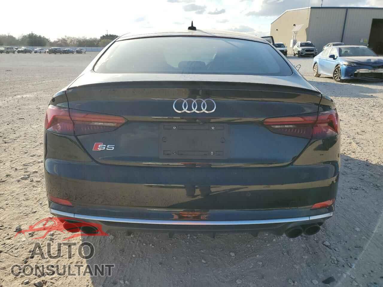 AUDI S5/RS5 2018 - WAUC4CF53JA021648