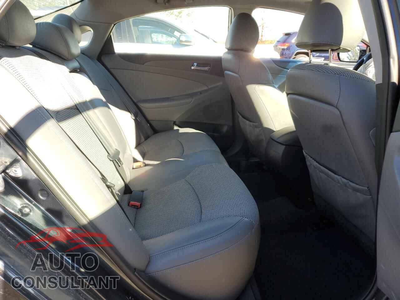 HYUNDAI SONATA 2011 - 5NPEC4AC0BH274057