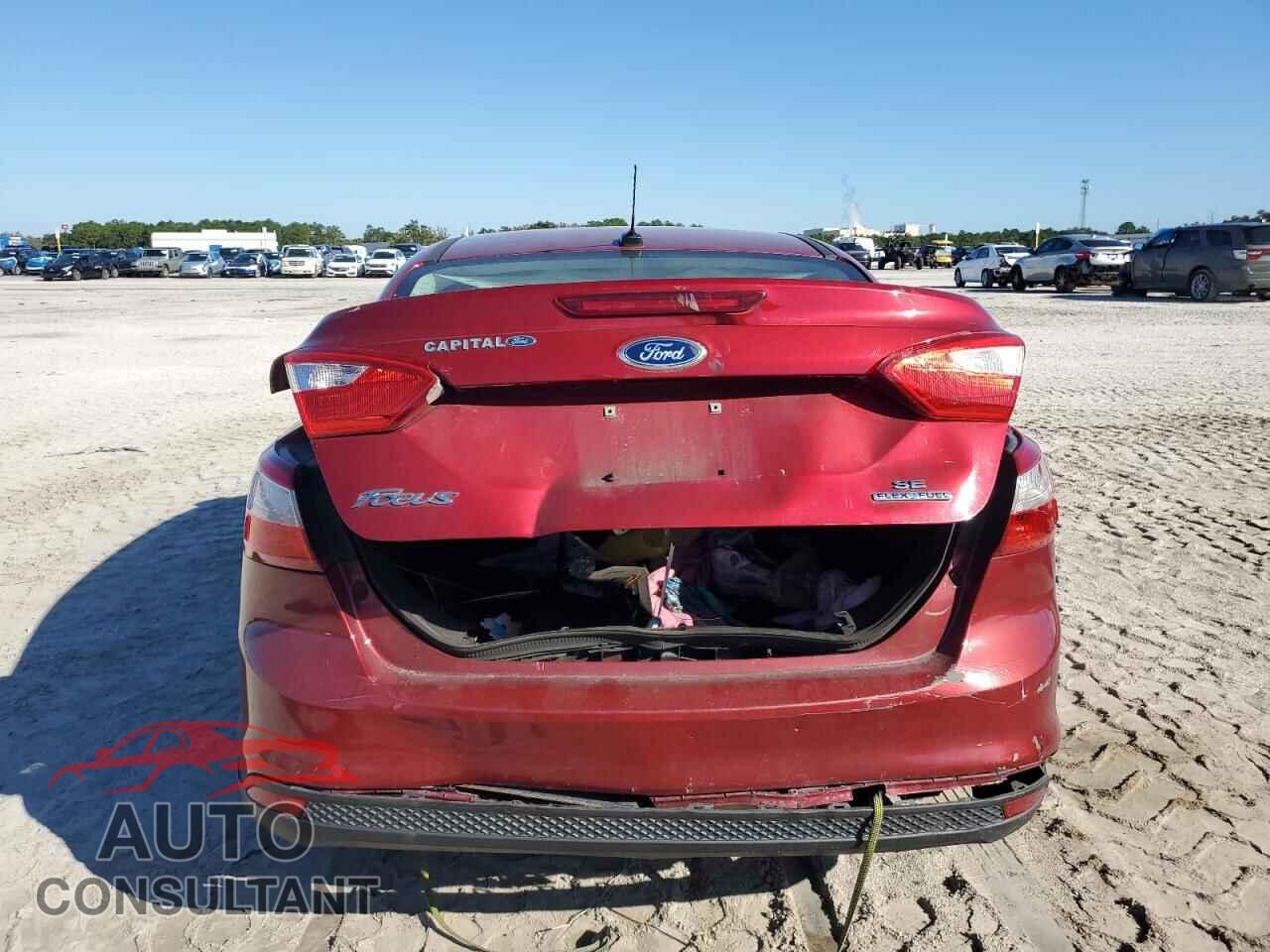 FORD FOCUS 2014 - 1FADP3F2XEL179893