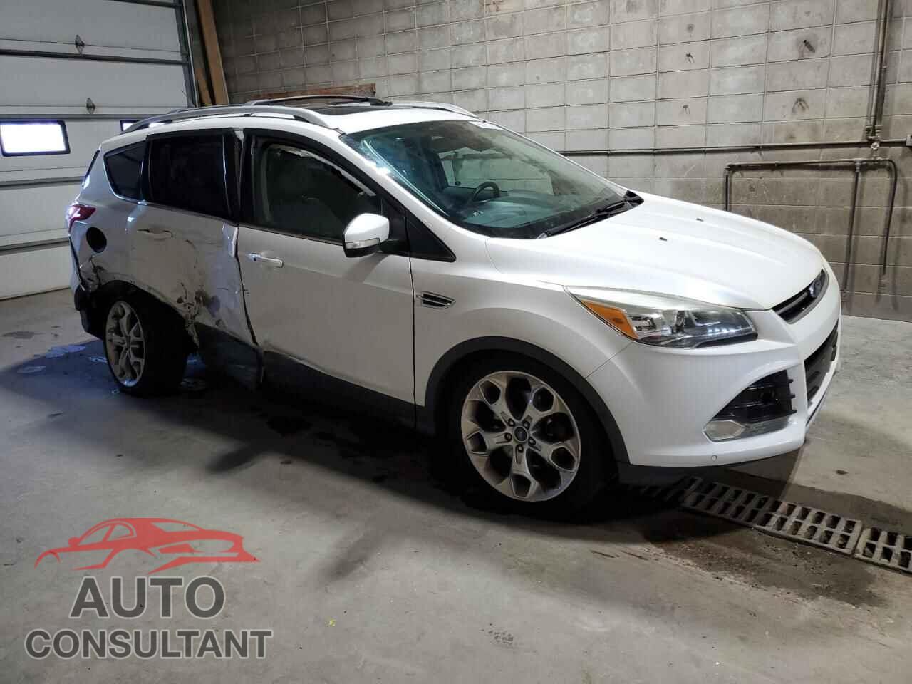FORD ESCAPE 2015 - 1FMCU9J90FUC68532
