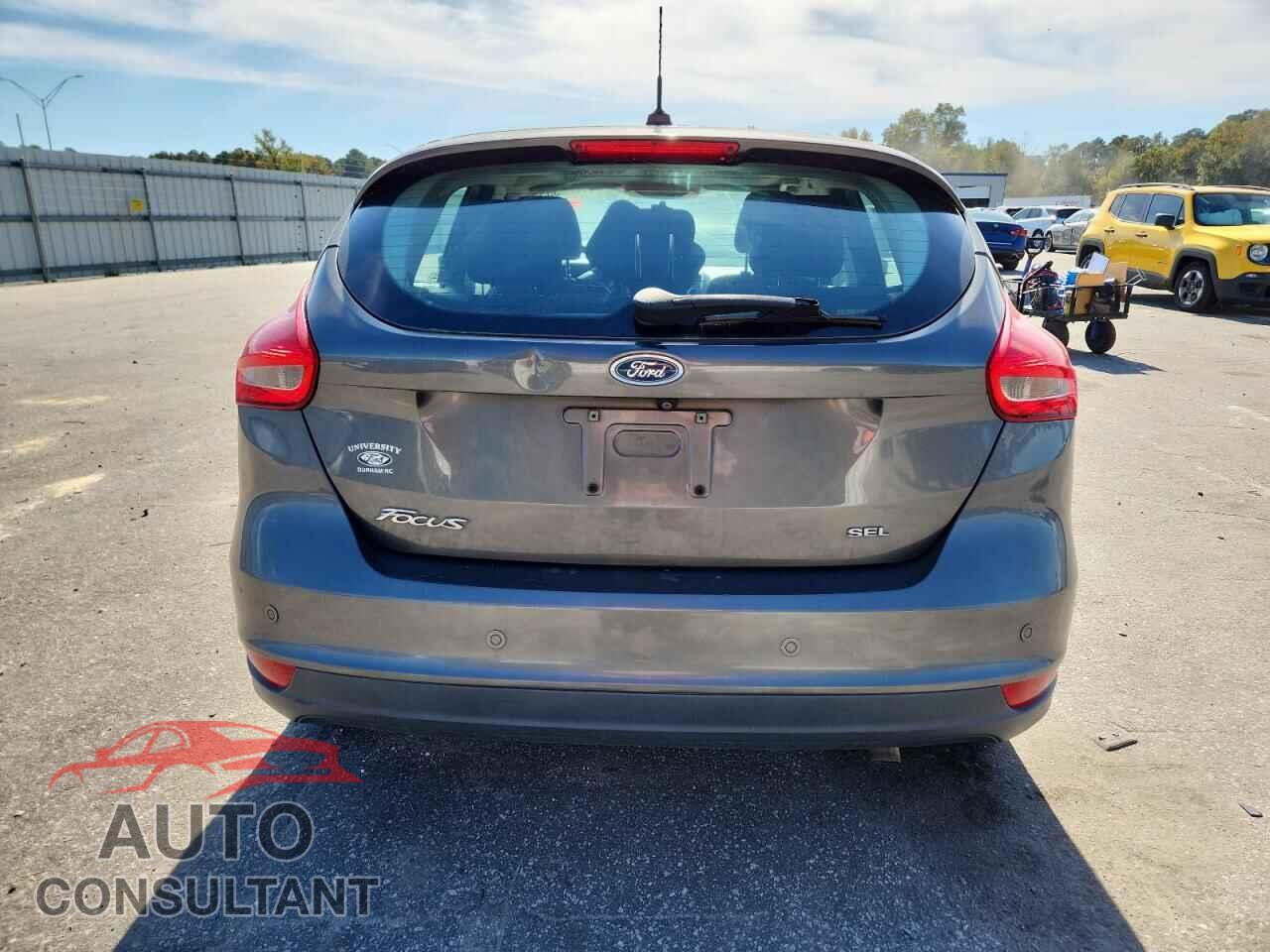 FORD FOCUS 2017 - 1FADP3M20HL256262