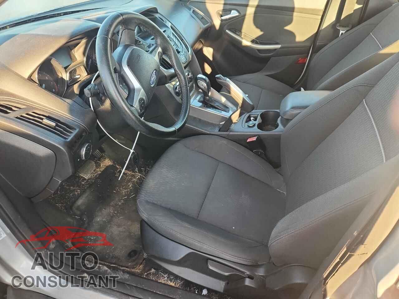 FORD FOCUS 2012 - 1FAHP3H27CL457578