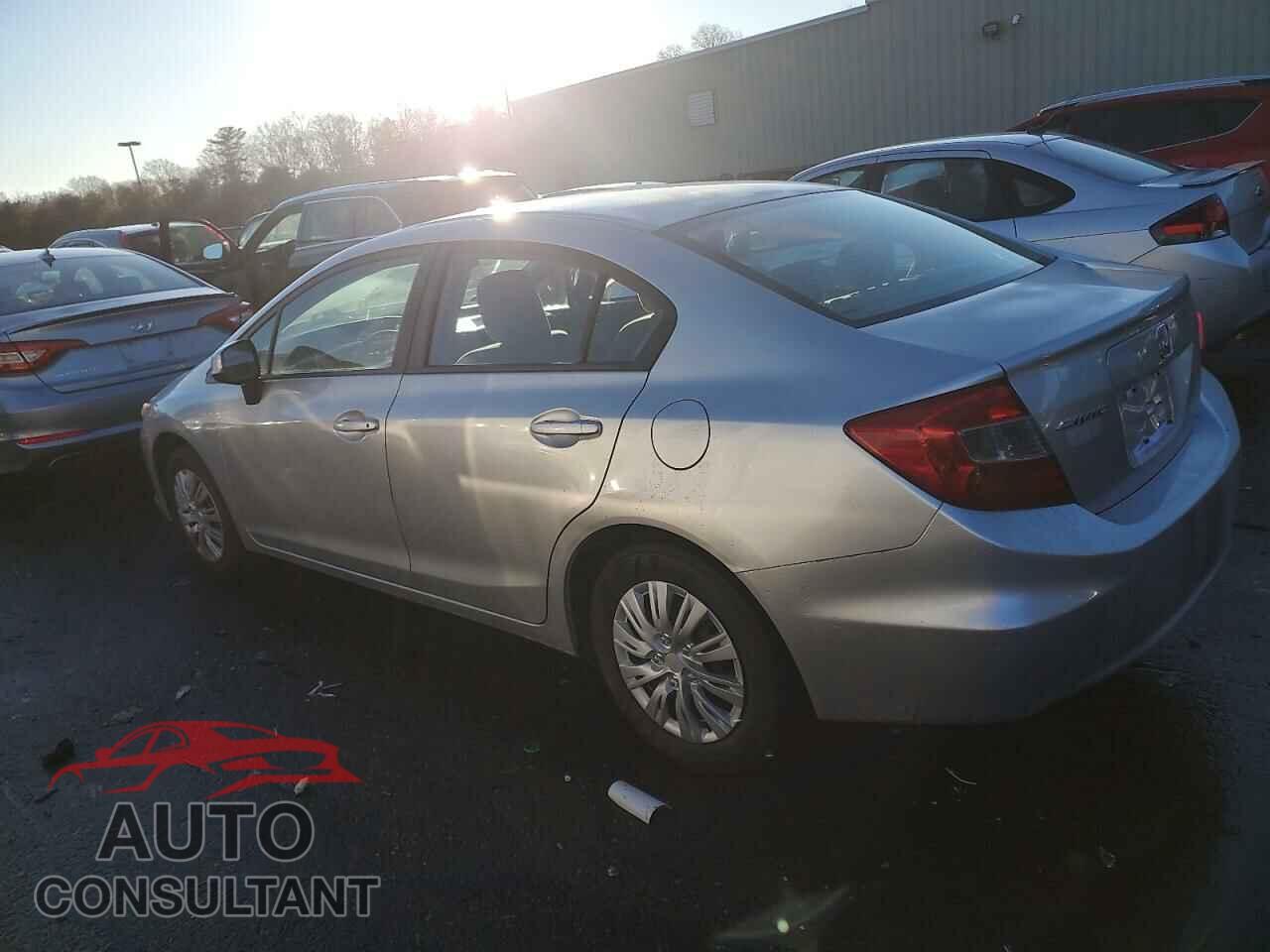 HONDA CIVIC 2012 - 2HGFB2F52CH308582