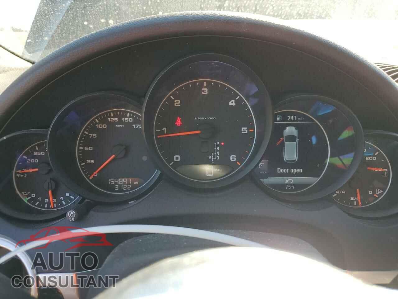 PORSCHE CAYENNE 2015 - WP1AF2A27FLA37552