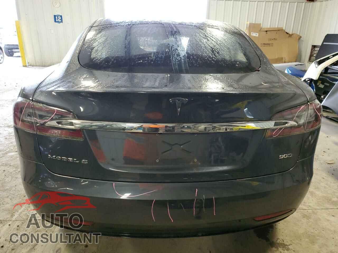 TESLA MODEL S 2016 - 5YJSA1E2XGF160422