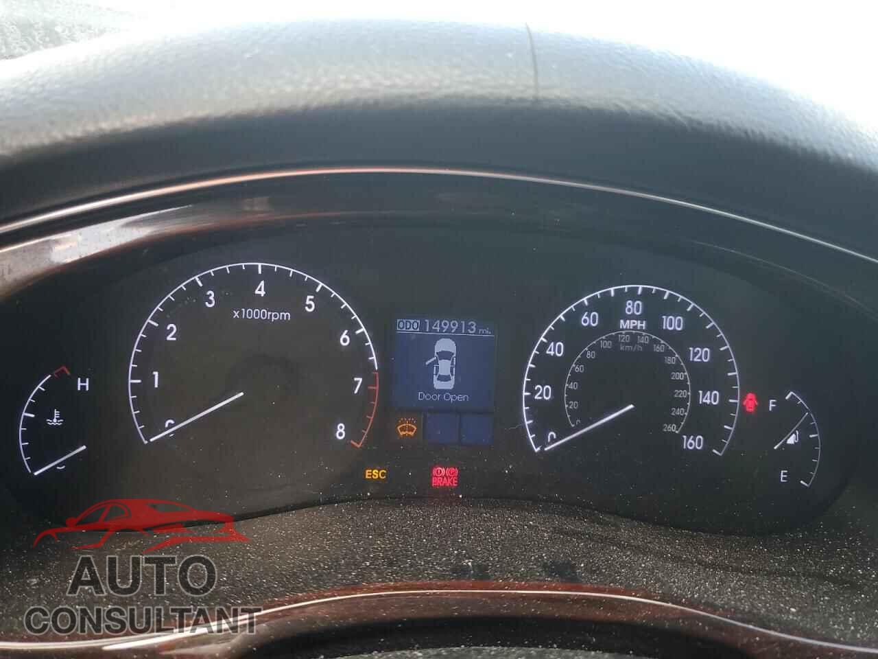 HYUNDAI GENESIS 2013 - KMHGC4DD4DU230001