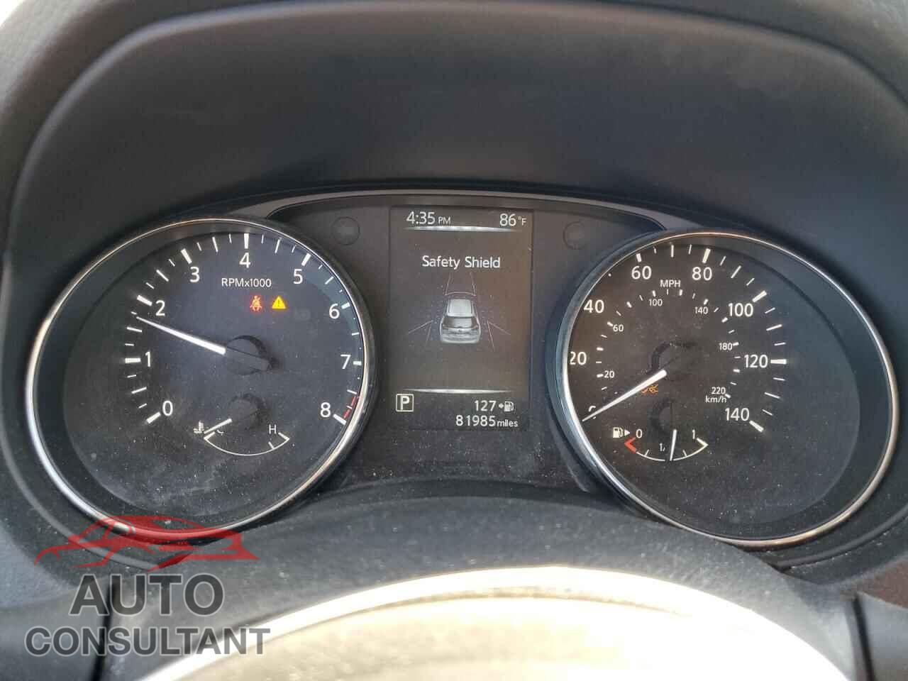NISSAN ROGUE 2017 - KNMAT2MV0HP600193