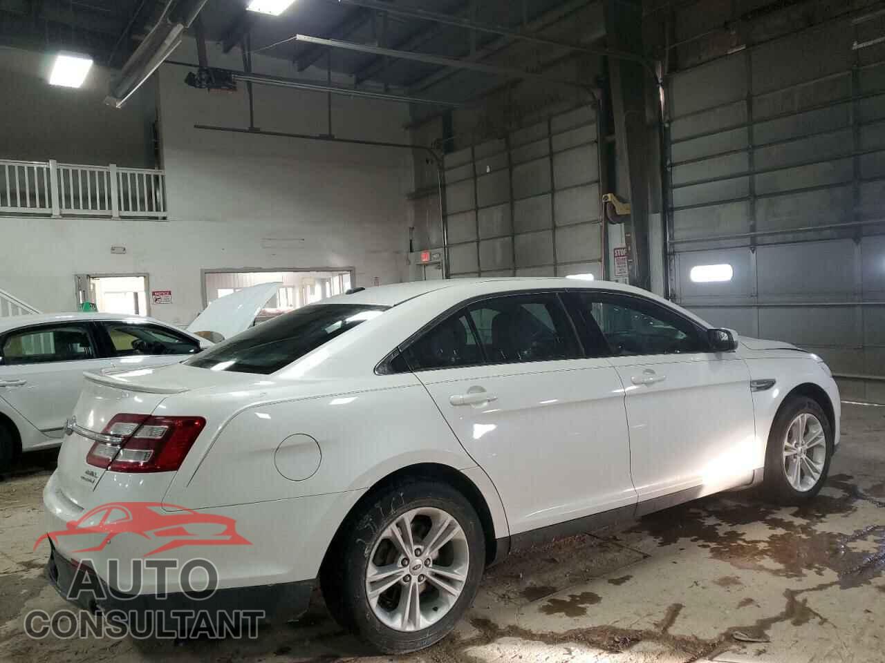 FORD TAURUS 2014 - 1FAHP2E81EG123268