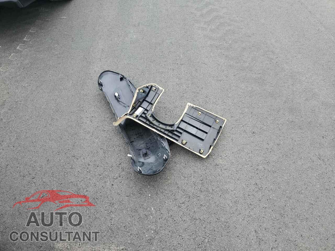 TESLA MODEL S 2014 - 5YJSA1H19EFP52927