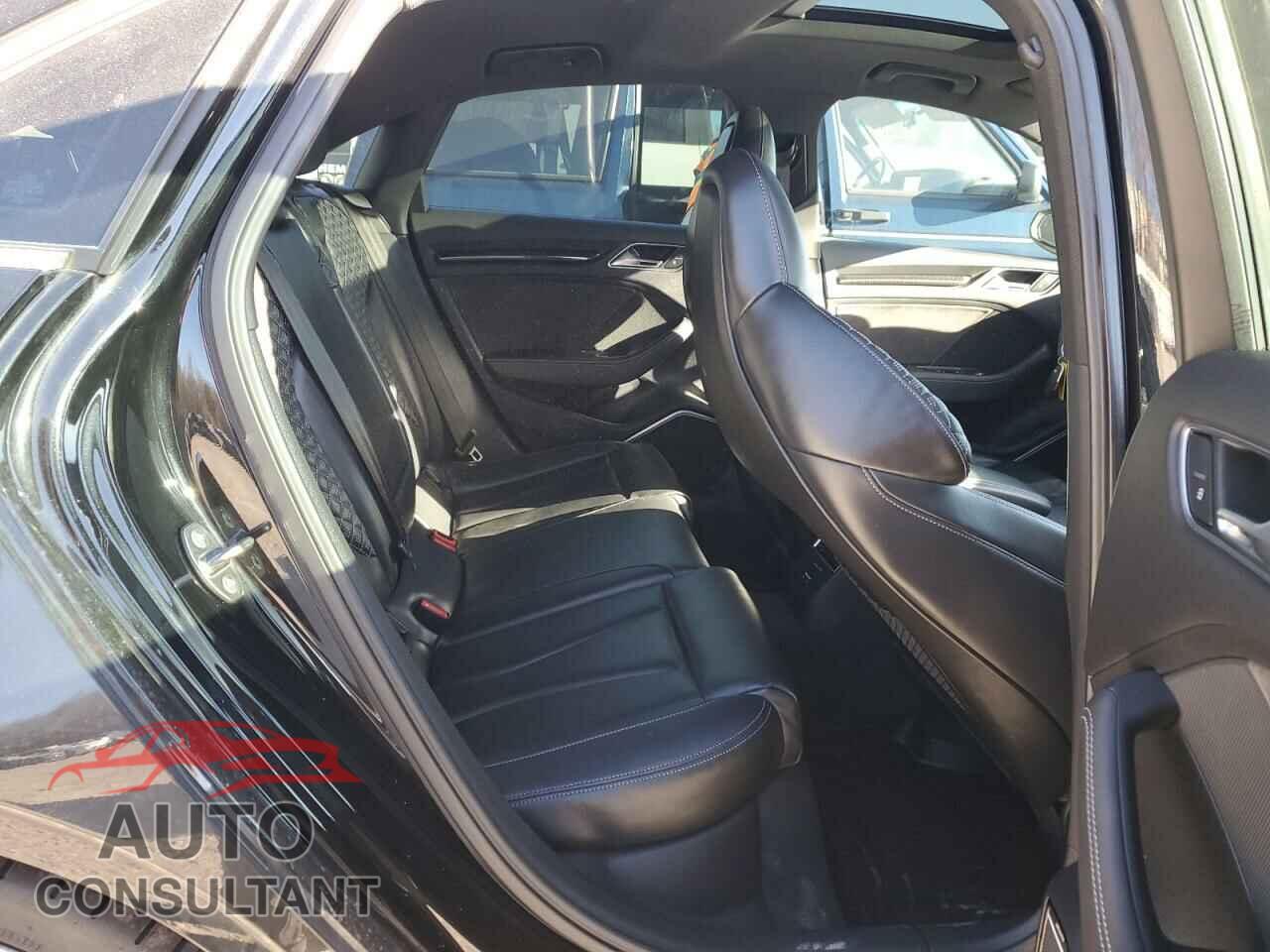 AUDI RS3 2019 - WUABWGFF8KA907574