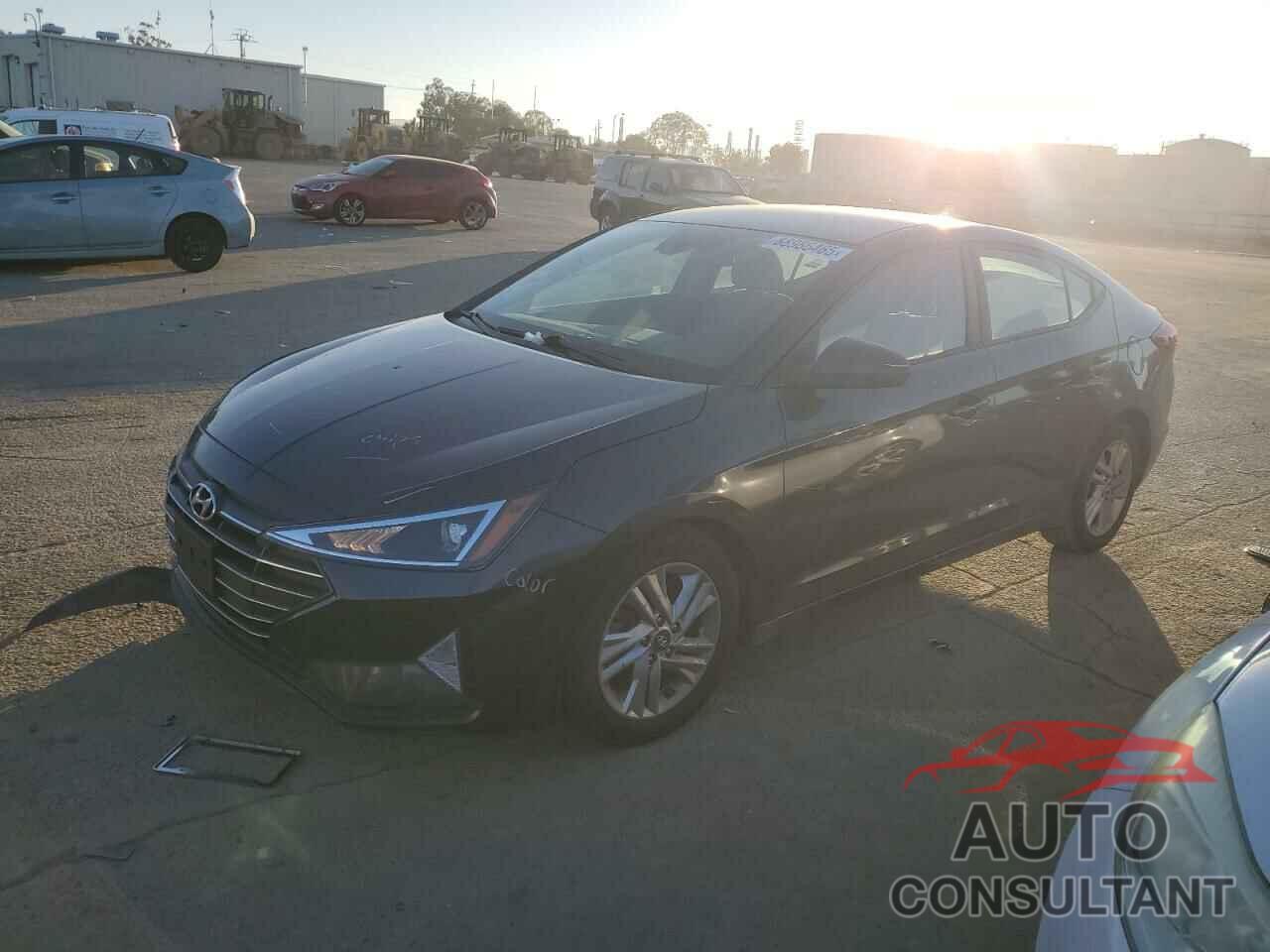 HYUNDAI ELANTRA 2020 - 5NPD84LFXLH570452