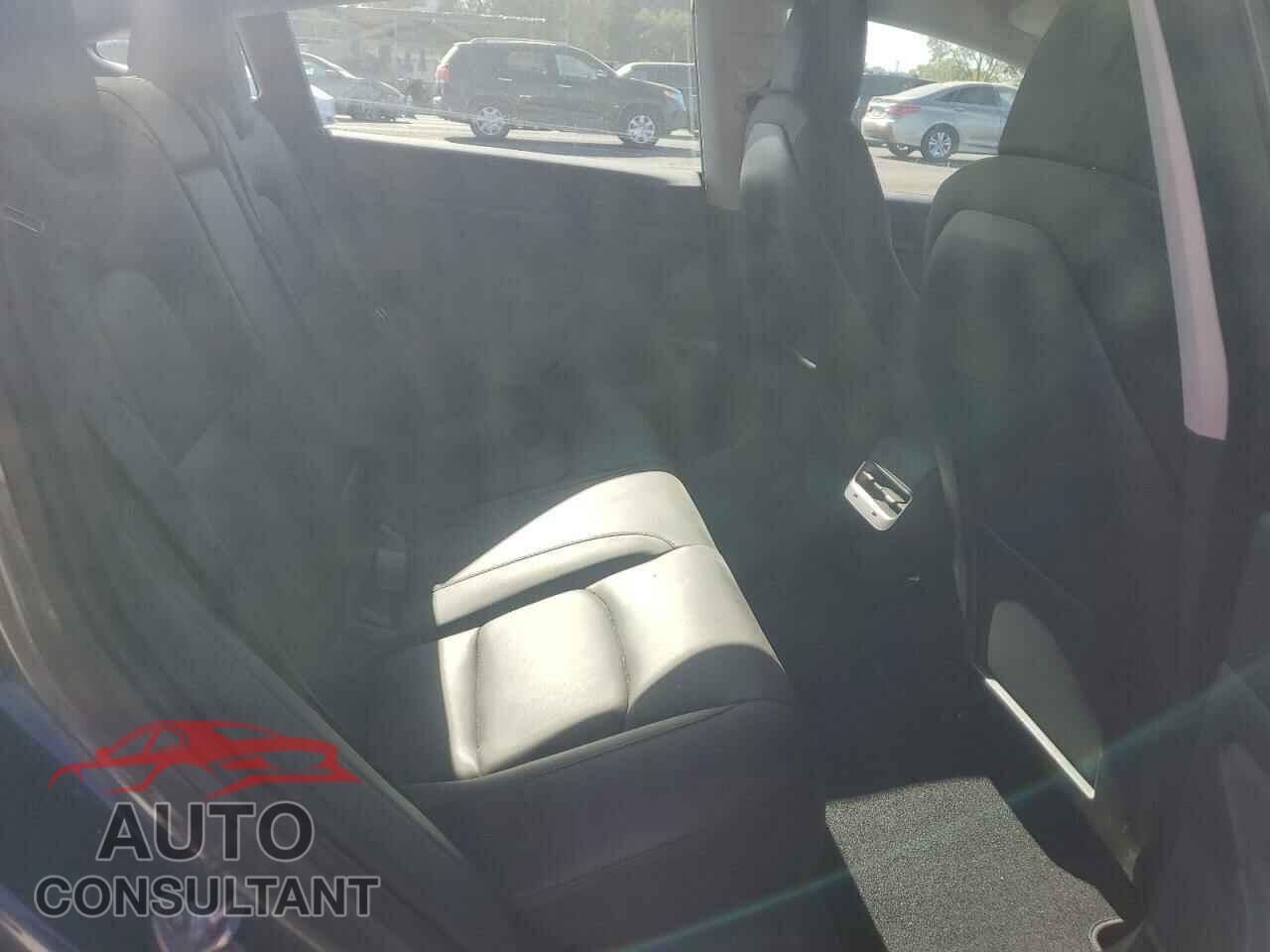 TESLA MODEL 3 2020 - 5YJ3E1EA1LF645607