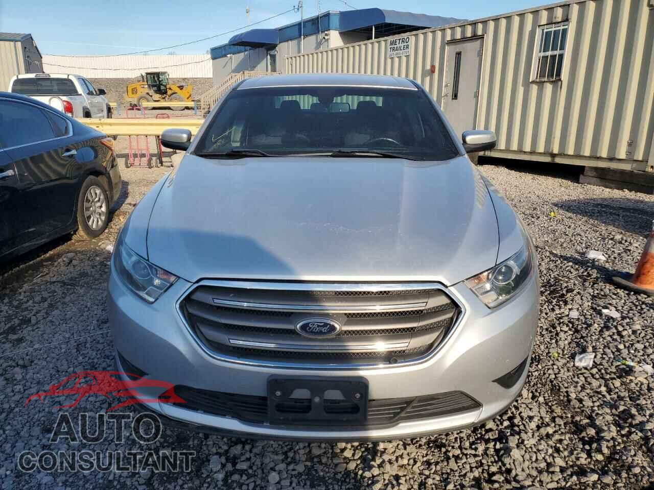 FORD TAURUS 2016 - 1FAHP2E85GG112082